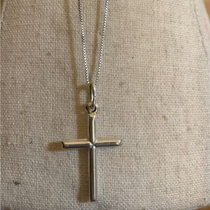 STERLING SILVER CROSS PENDANT